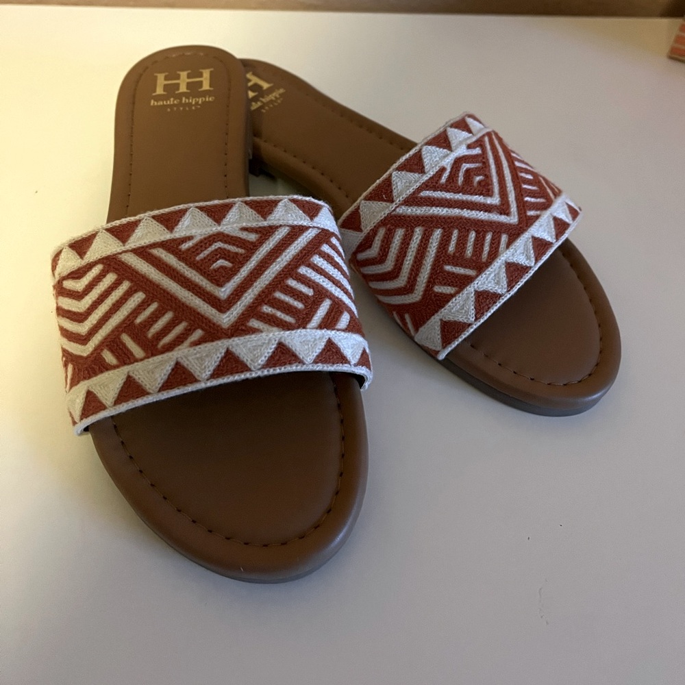 Women’s sandals